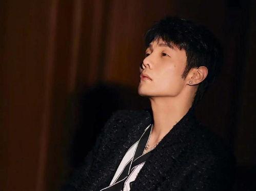 娱乐圈吃瓜成毅是谁呀,他是如何成为热门话题的？